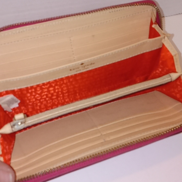 KATE SPADE WALLET - Picture 4 of 7